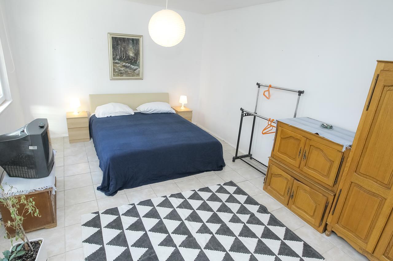 Apartments Amee Vodice Luaran gambar