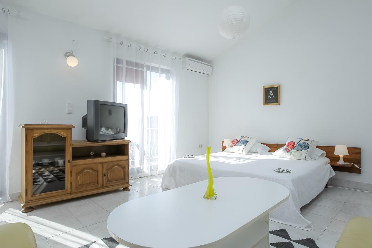 Apartments Amee Vodice Luaran gambar