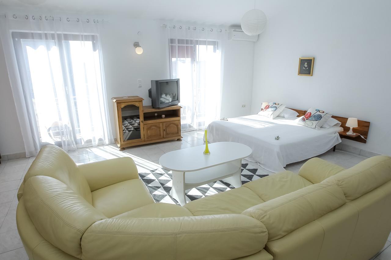 Apartments Amee Vodice Luaran gambar